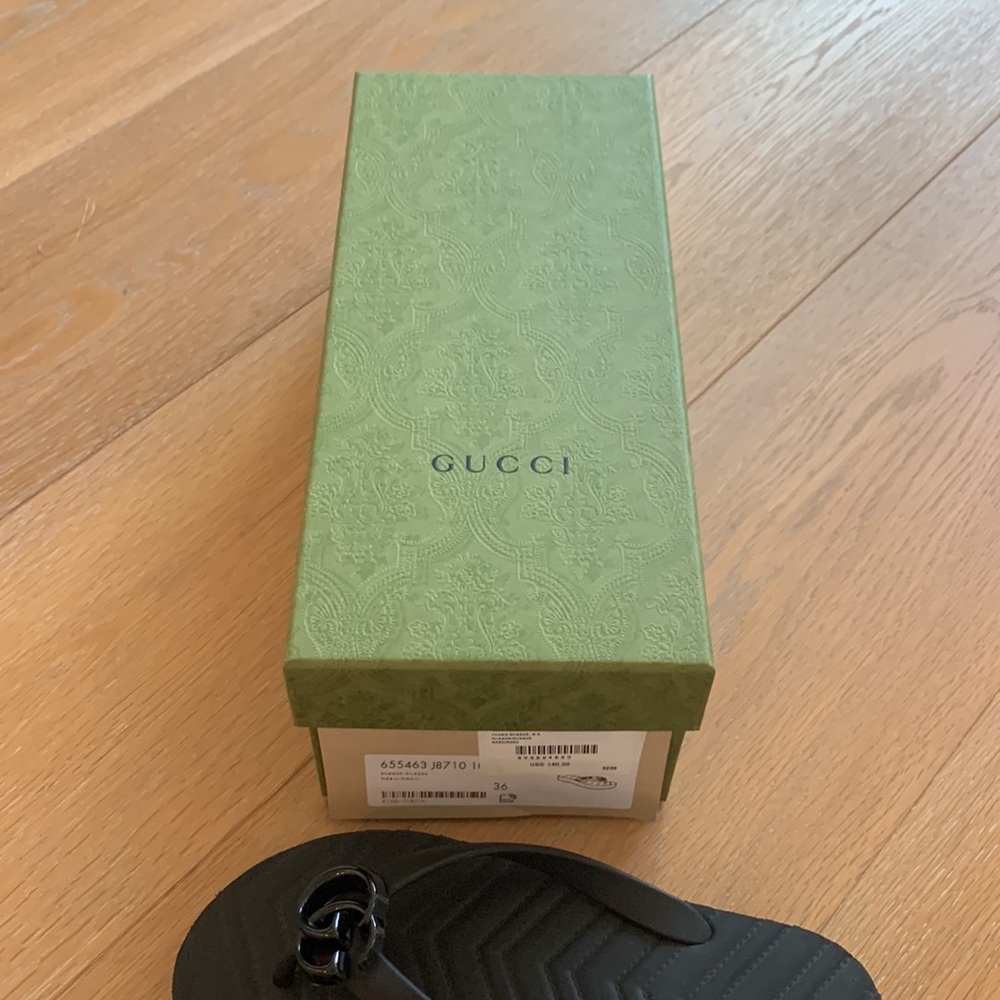 Gucci pascal rubber thong sandal black - Picture 2 of 4